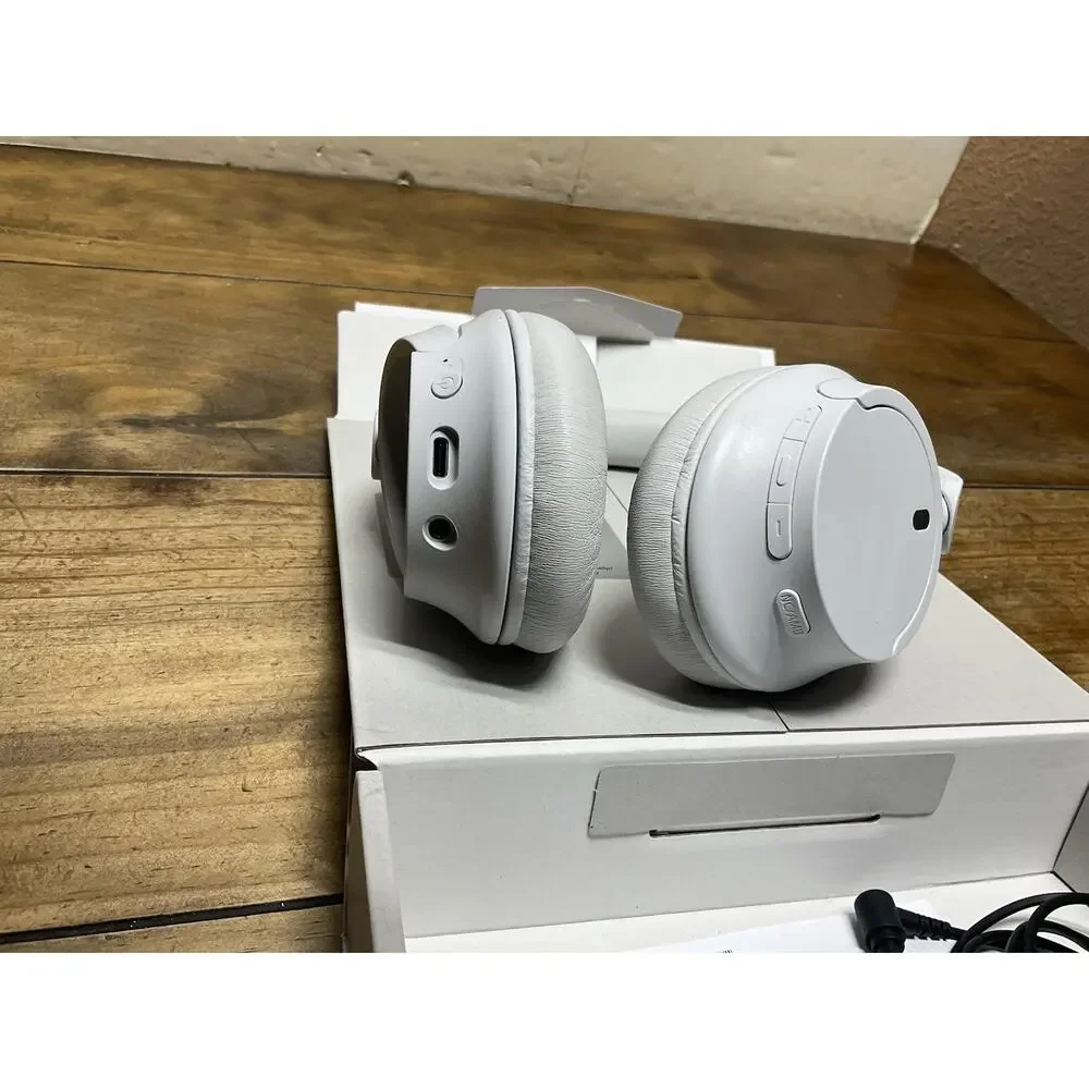 Sony WH-CH720N Wireless Noise Canceling Headphones Bluetooth White.